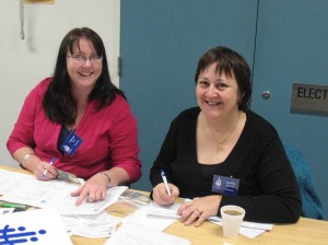 Volunteers Leanne and Janiffer